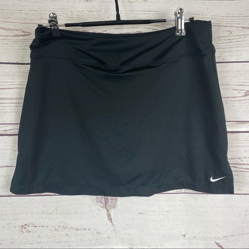 Nike Dri-Fit black tennis golf skort skirt shorts
